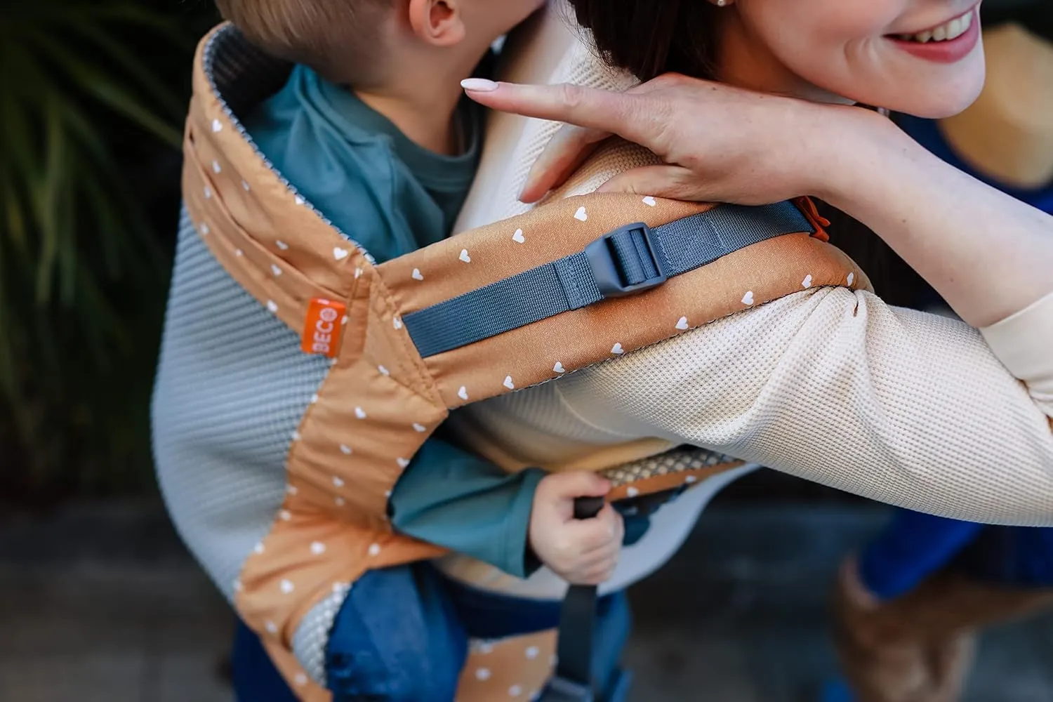 Beco Toddler Carrier with Extra Wide Seat - 100% Polyester 3D Performance Mesh Toddler Carrying Backpack Style and Front-Carry -Lightweight & Breathable Child Carrier -Toddler Sling Carrier 20-60 lbs