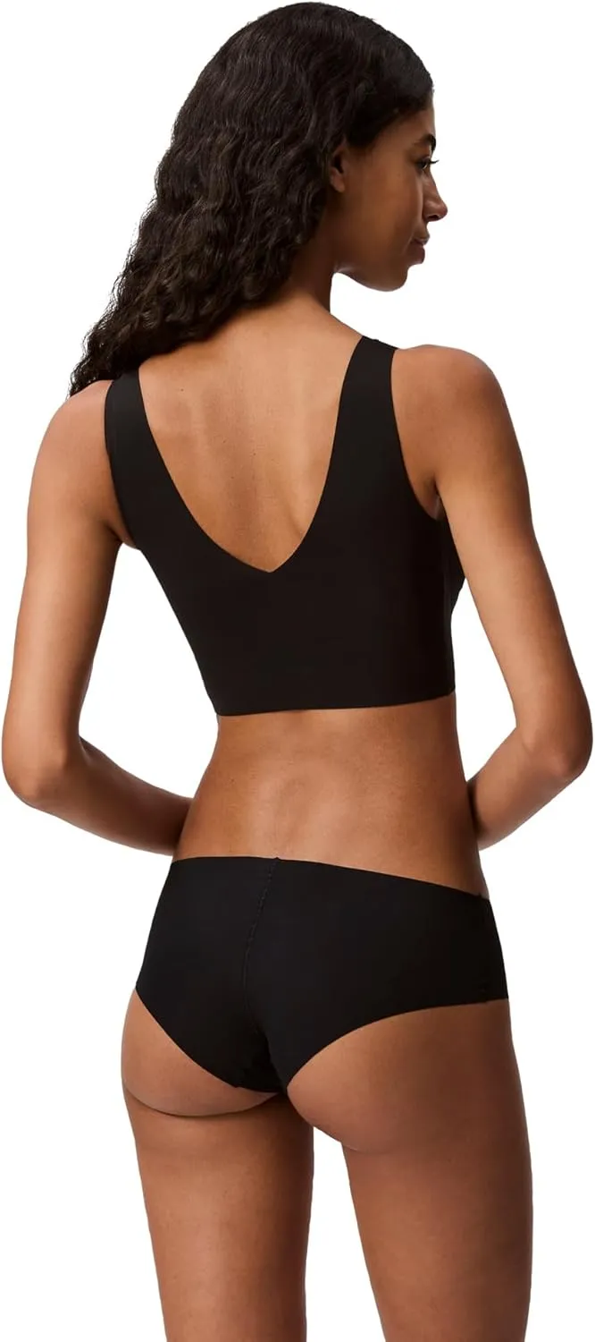 Calvin Klein Women's Invisibles Comfort Seamless Lightly Lined V Neck Bralette Bra