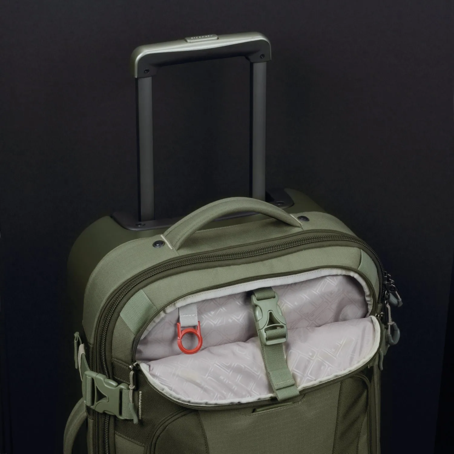 Eagle Creek EC Adventure Hybrid 2-Wheel Upright Duffel Bag