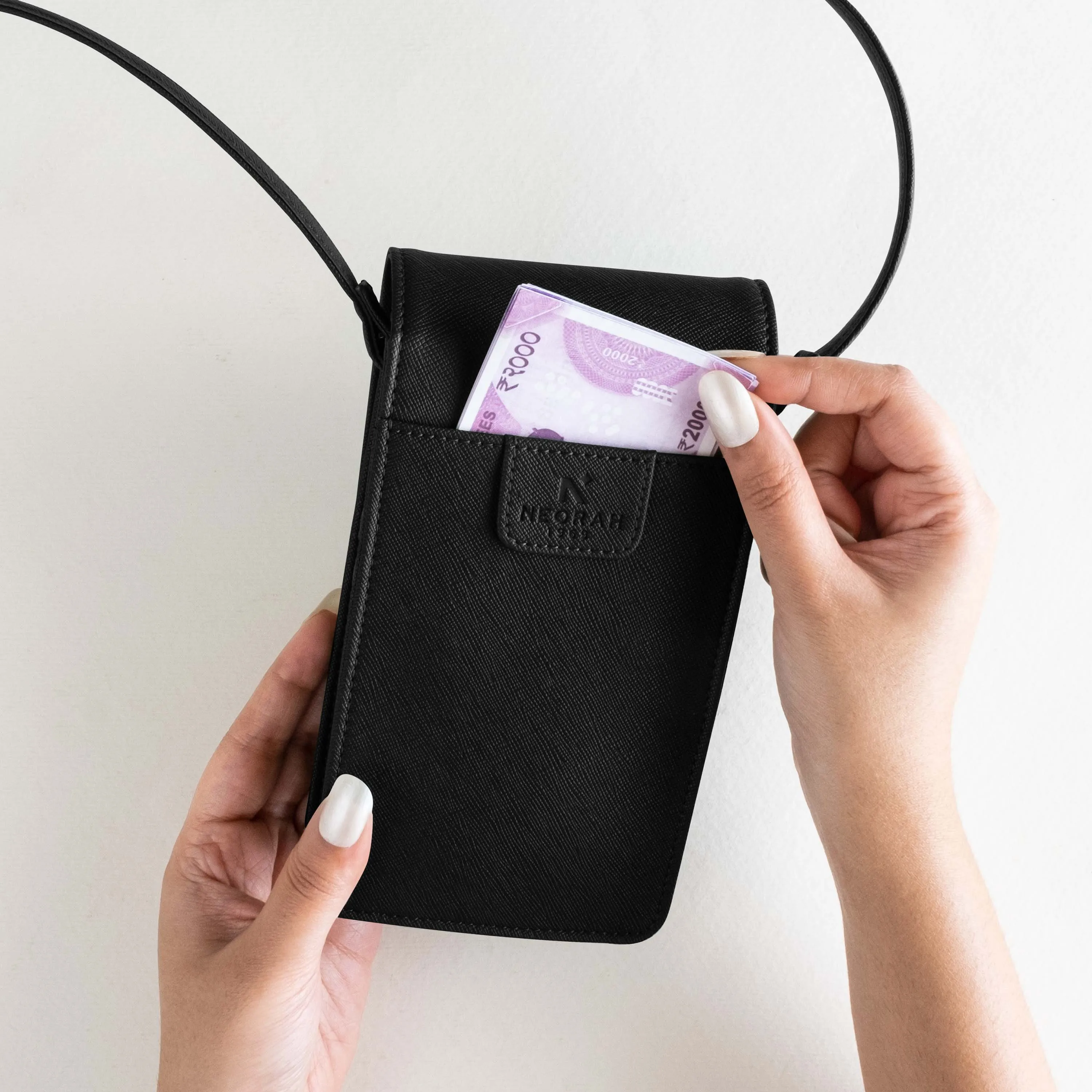 ELLA | SLING BAG