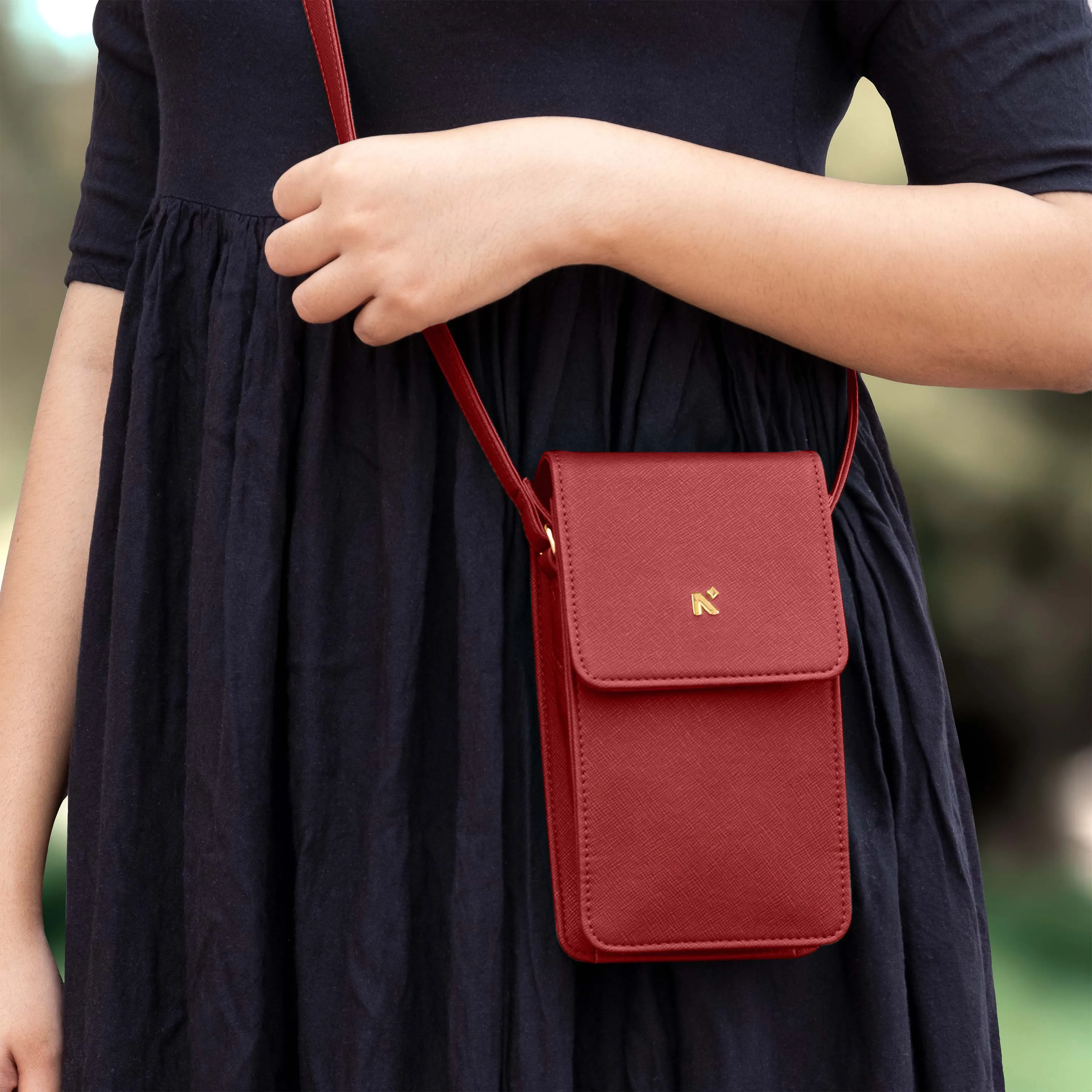 ELLA | SLING BAG