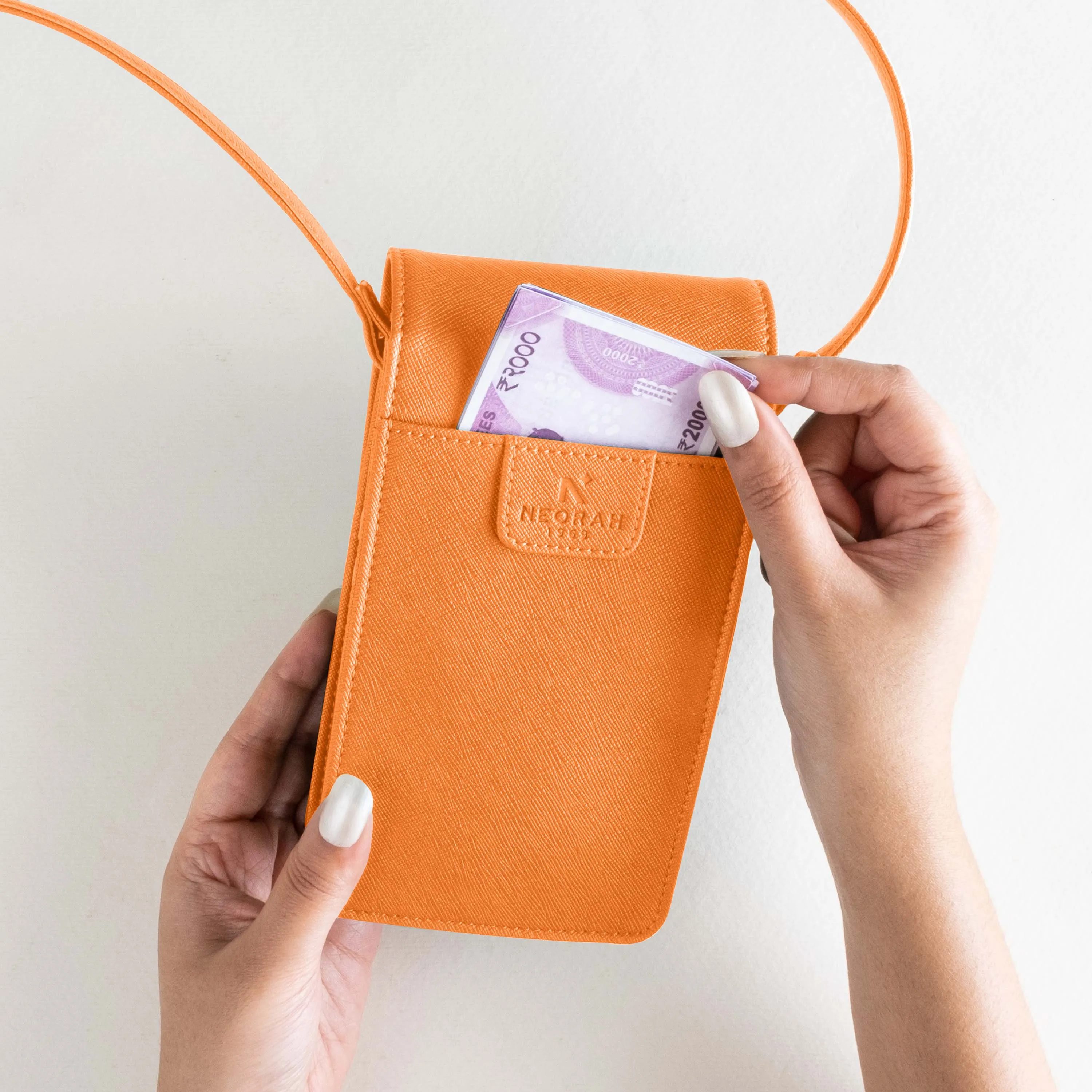 ELLA | SLING BAG