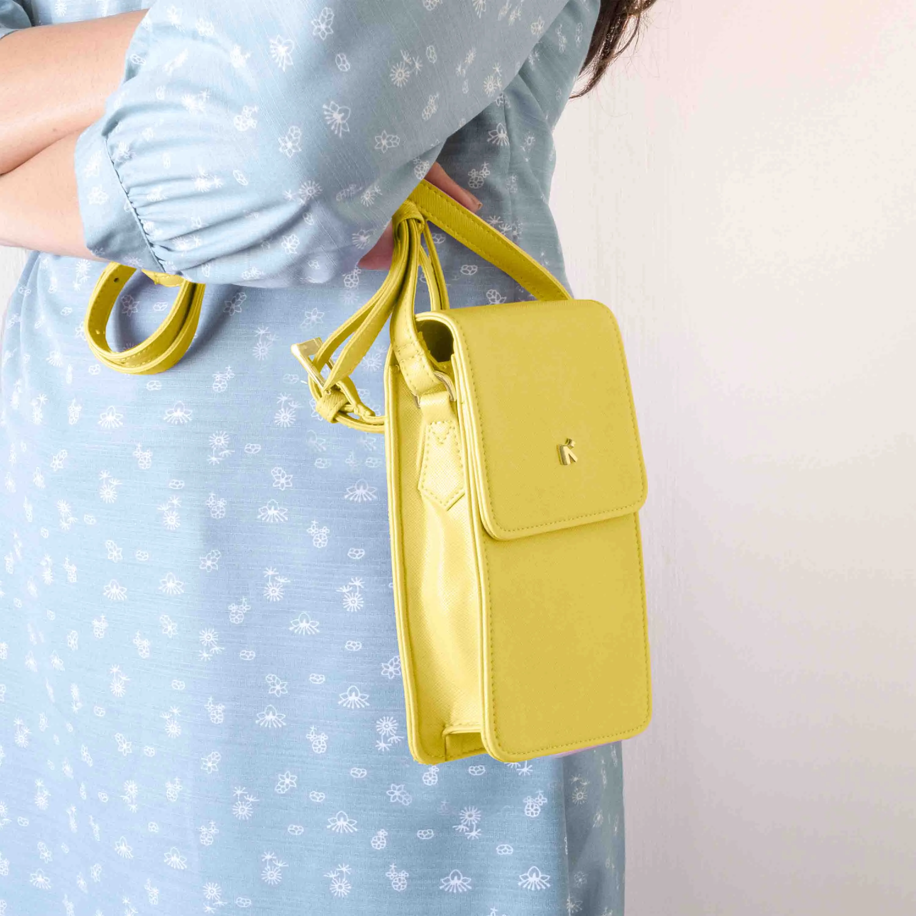 ELLA | SLING BAG