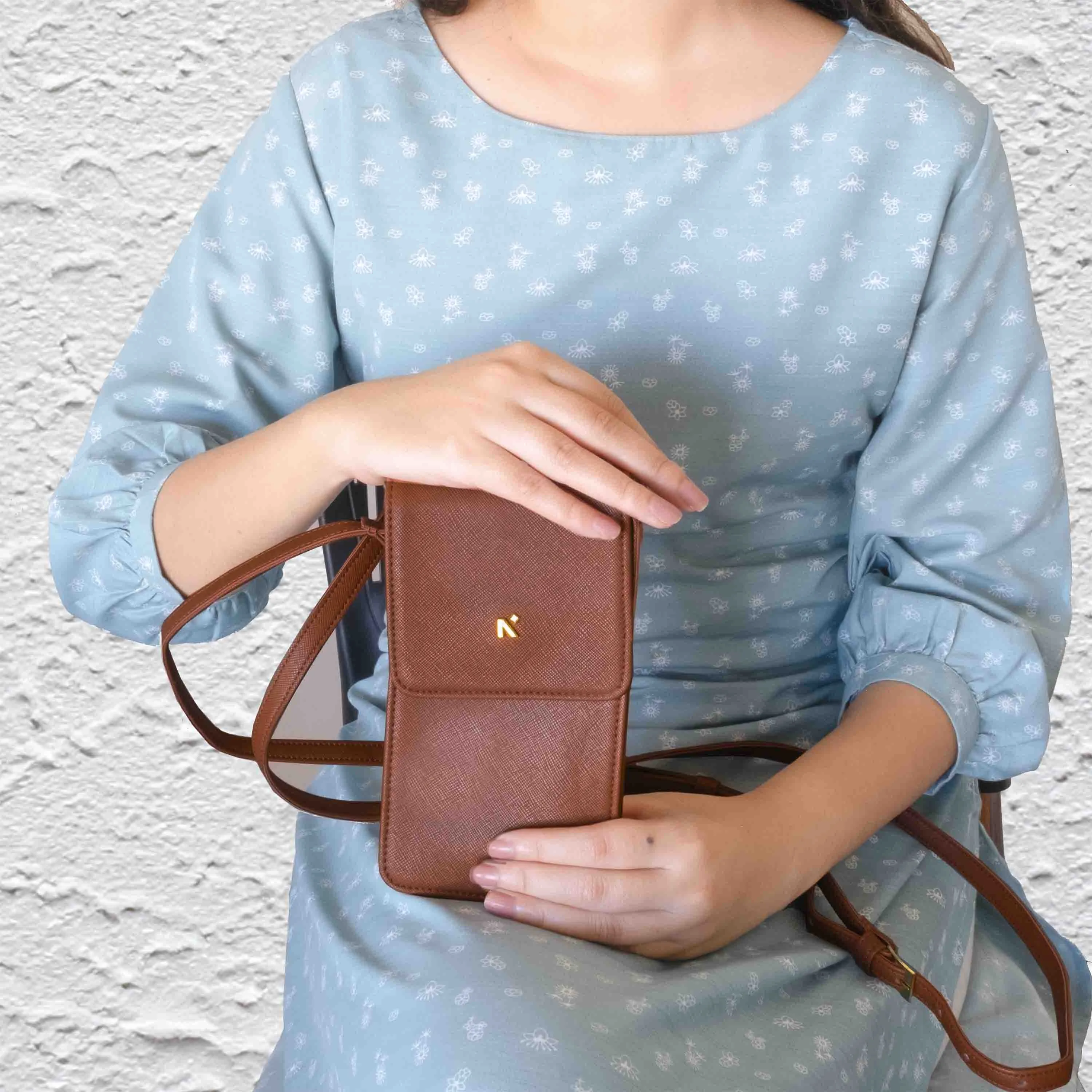 ELLA | SLING BAG
