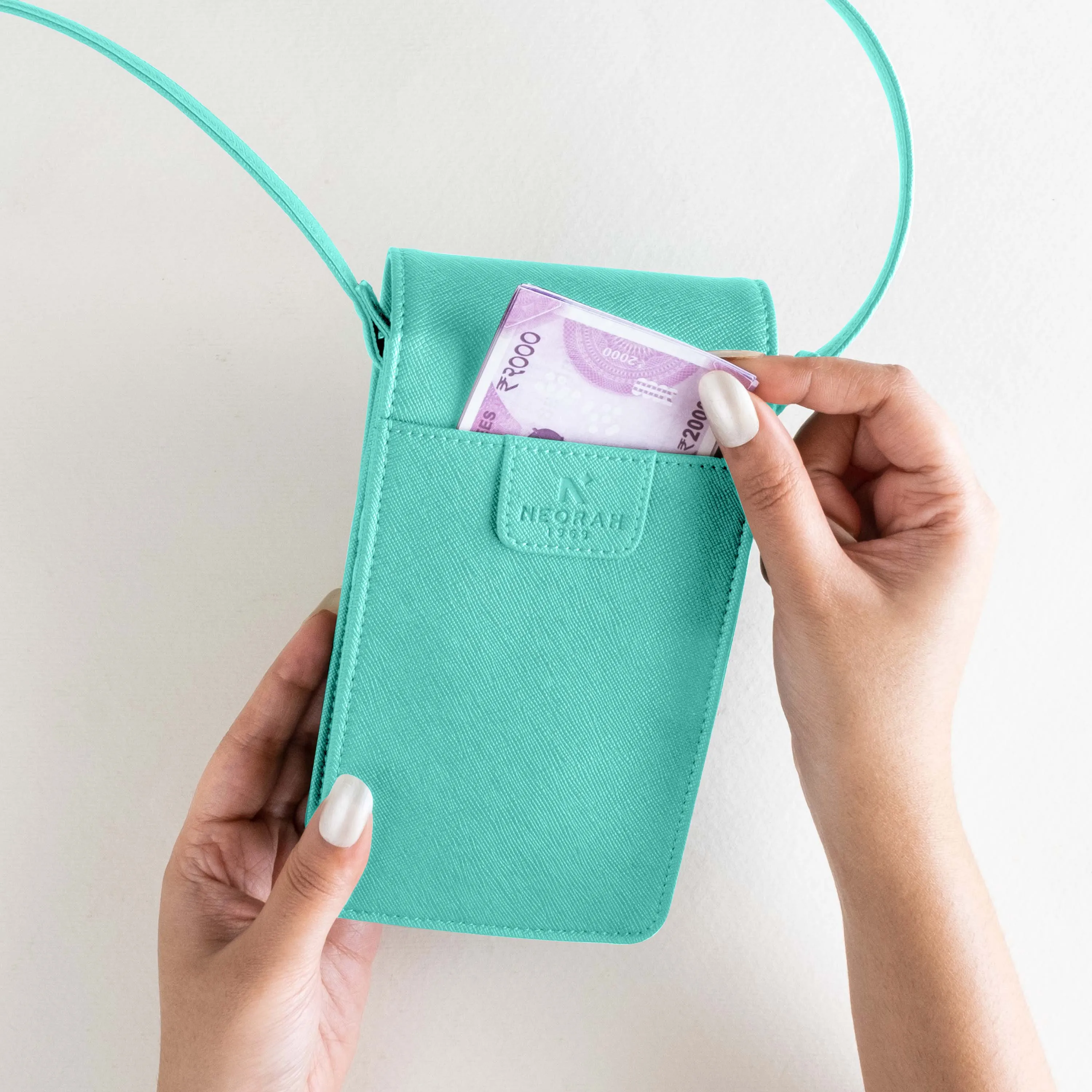 ELLA | SLING BAG
