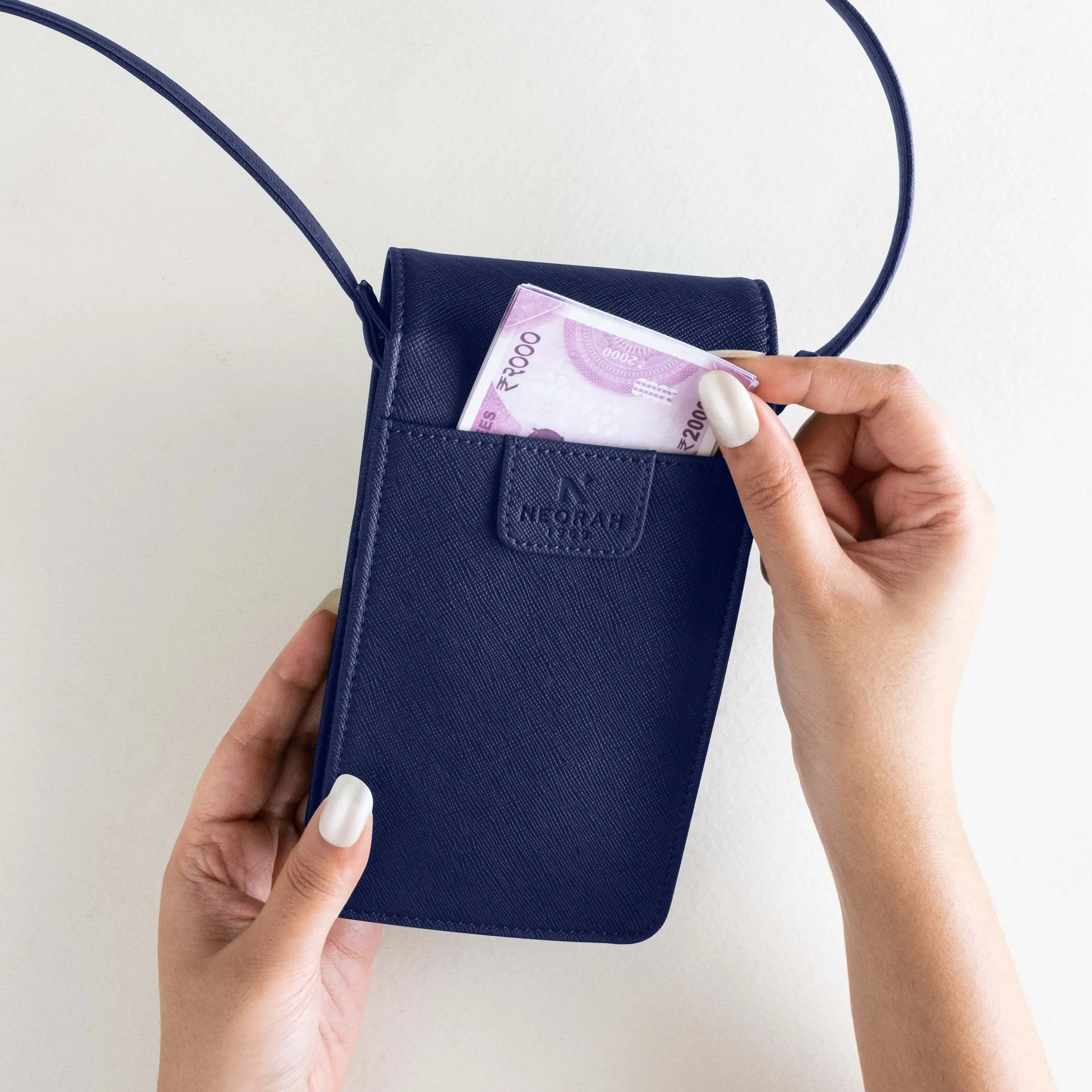 ELLA | SLING BAG