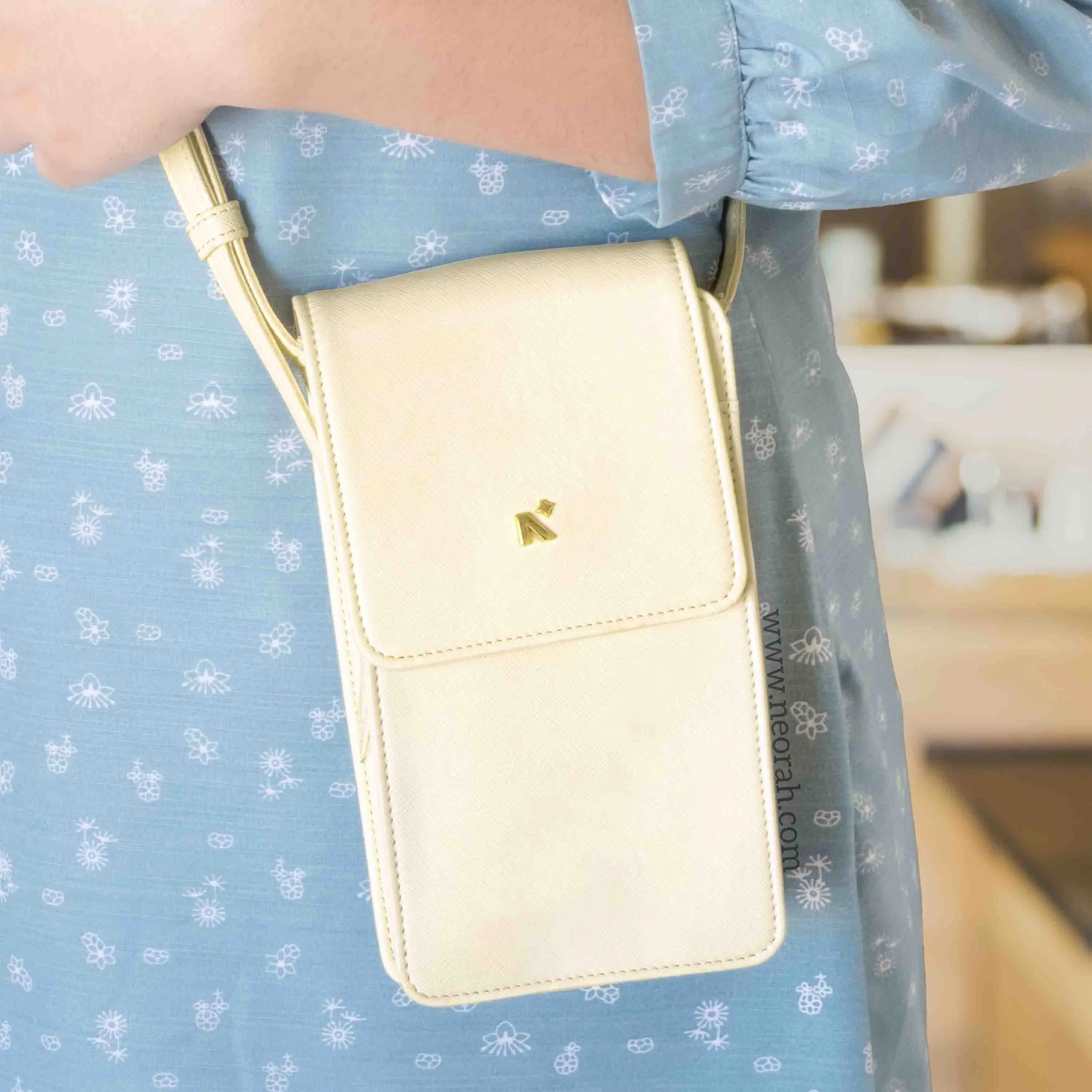 ELLA | SLING BAG