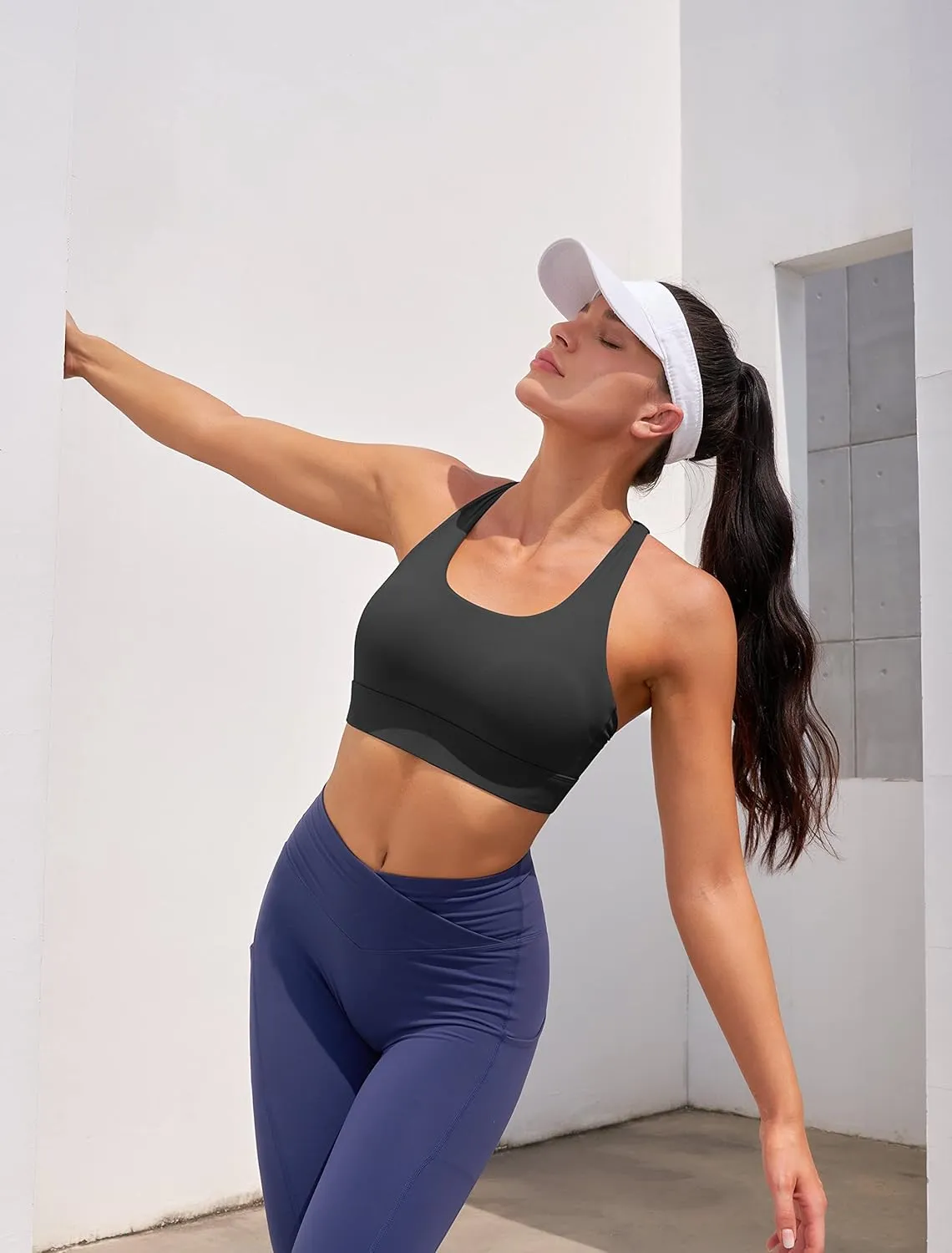 IUGA Sports Bras for Women High Support Large Bust High Impact Womens Sports Bras Strappy Padded Sports Bra