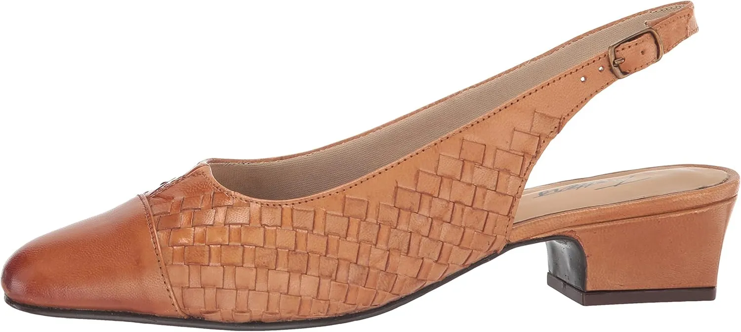Trotters Women's Pumps