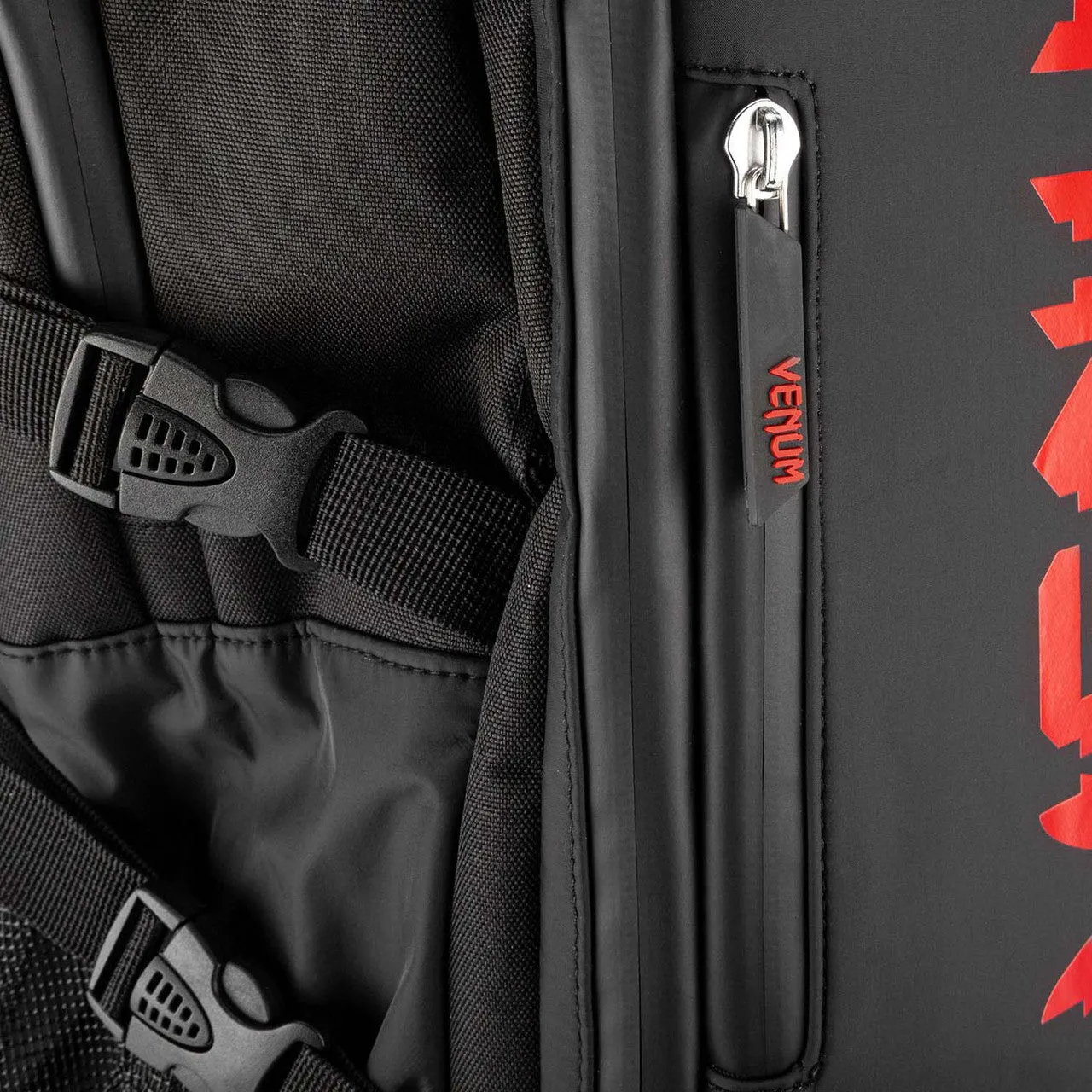 Venum Challenger Xtreme Evo Back Pack  Black-Red